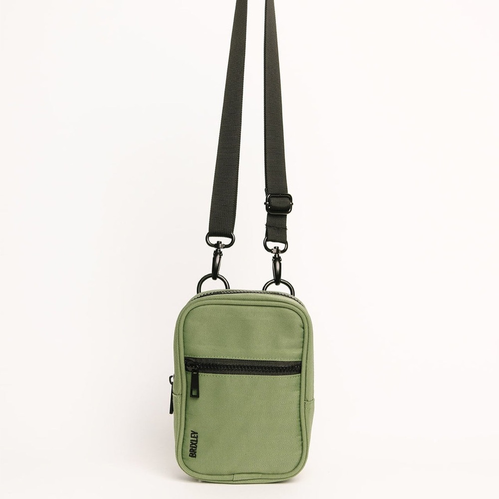 Brixley Crossbody Sling in Green